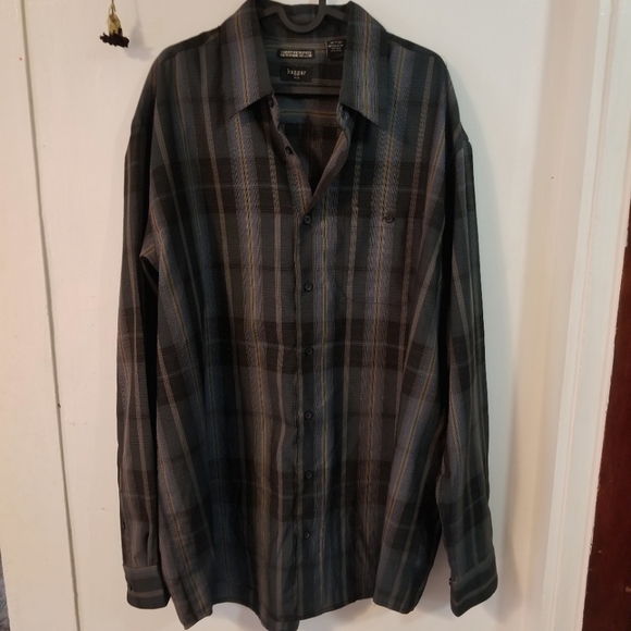 Haggar Other - Haggar Plaid Luxury Long Sleeve Button Up